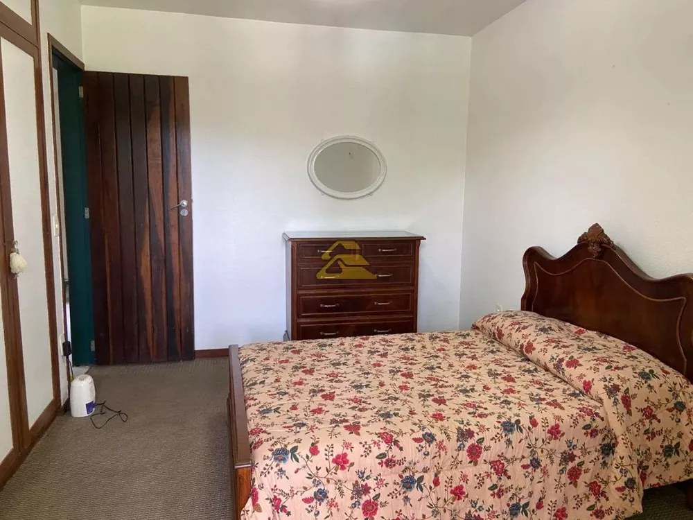 Casa, 3 quartos, 276 m² - Foto 24