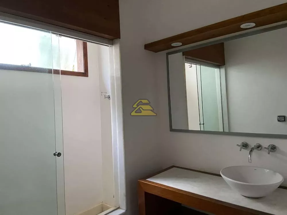 Casa, 3 quartos, 276 m² - Foto 30