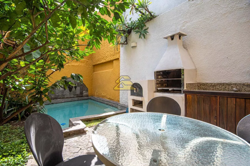 Casa, 4 quartos, 428 m² - Foto 1