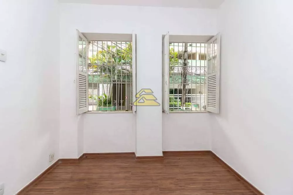 Casa, 8 quartos, 200 m² - Foto 1