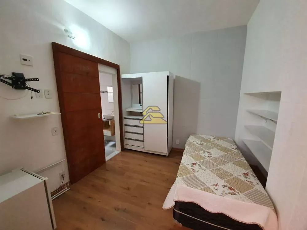 Casa, 8 quartos, 200 m² - Foto 14