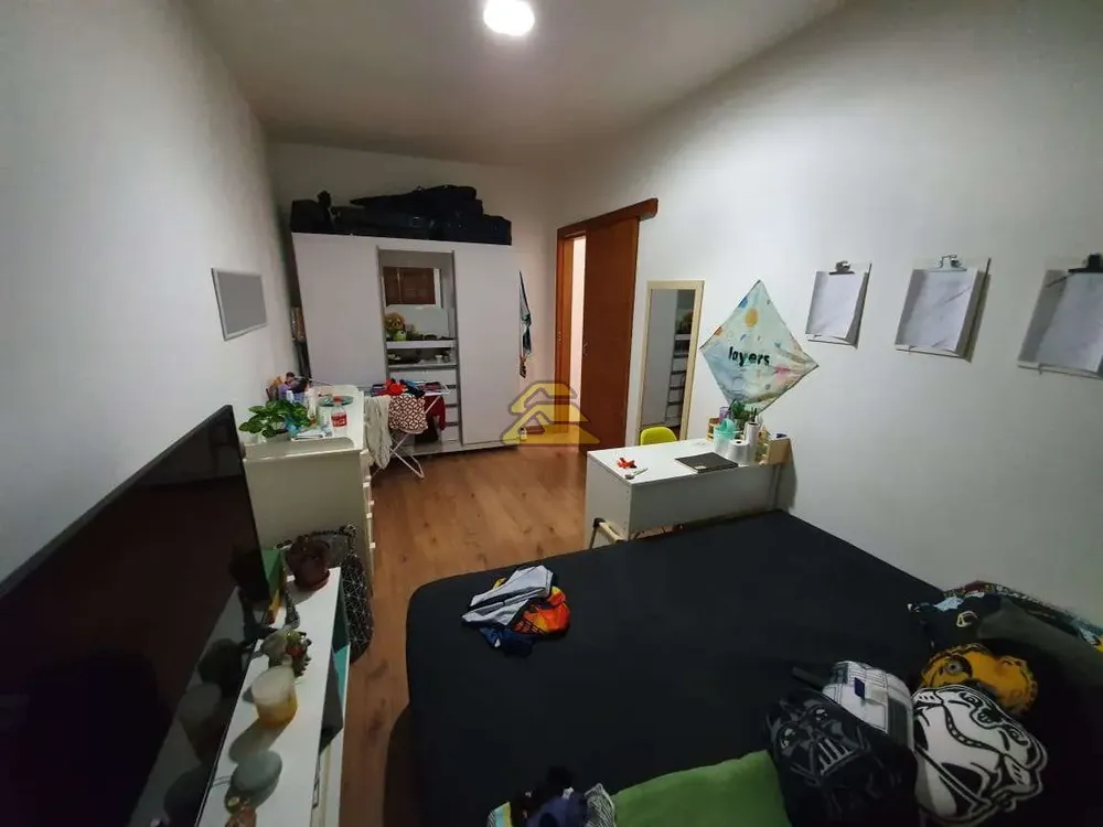 Casa, 8 quartos, 200 m² - Foto 2