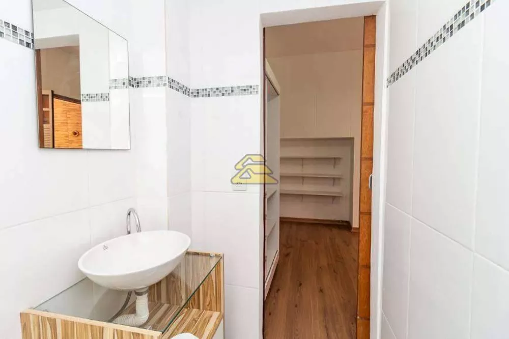 Casa, 8 quartos, 200 m² - Foto 4