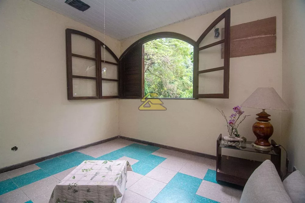 Casa, 4 quartos, 298 m² - Foto 35