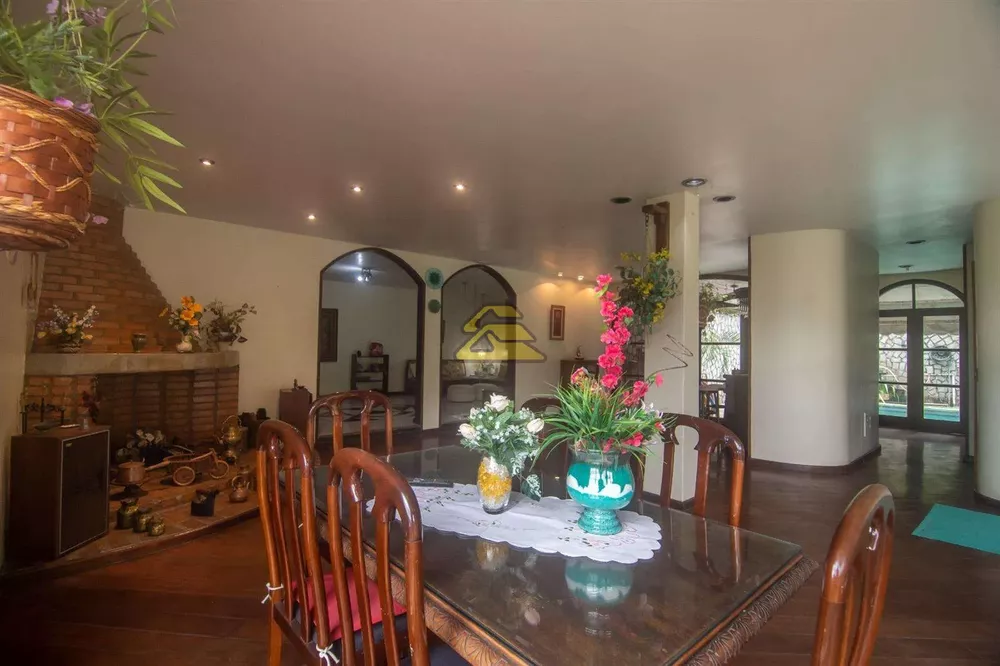 Casa, 4 quartos, 298 m² - Foto 9