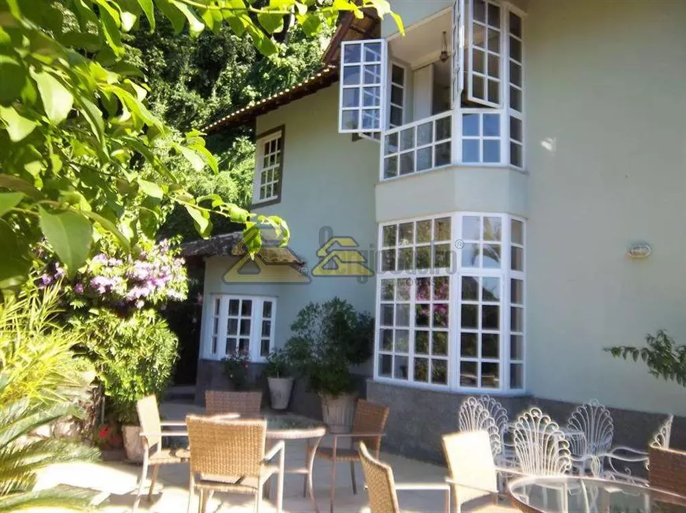 Casa, 5 quartos, 250 m² - Foto 2