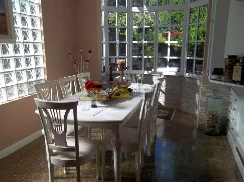 Casa, 5 quartos, 250 m² - Foto 20