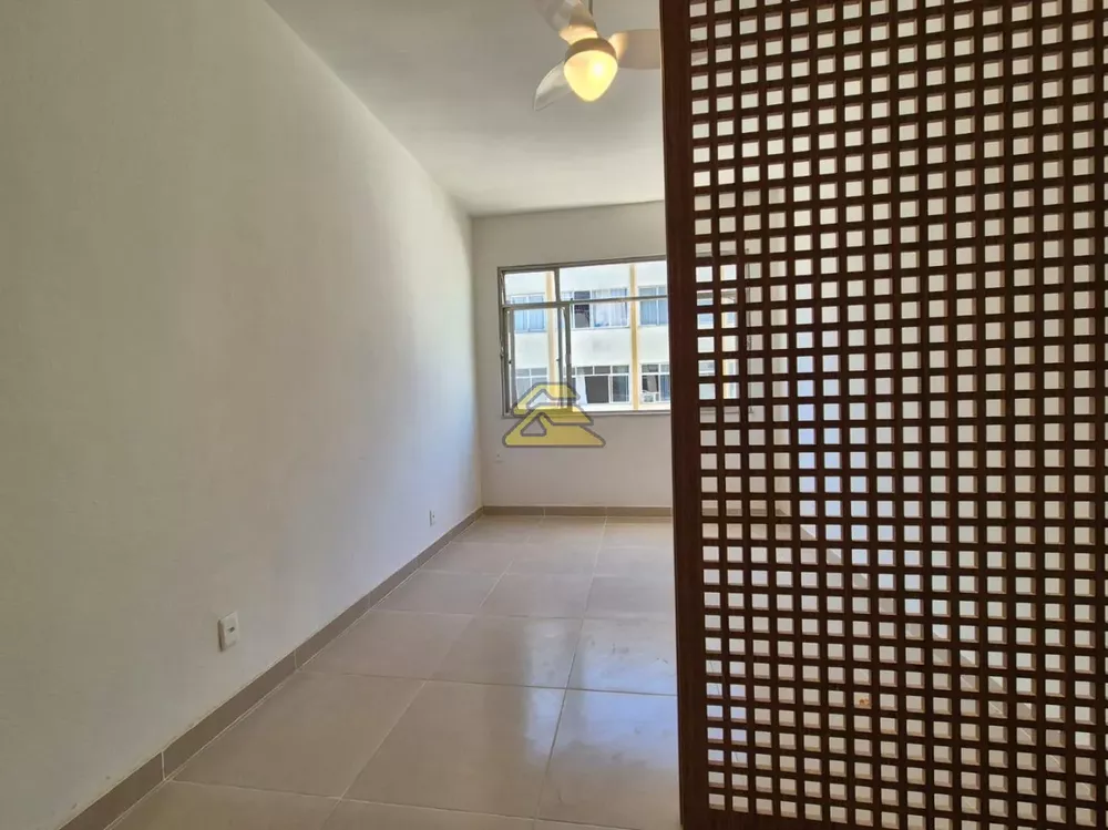 Apartamento, 1 quarto, 27 m² - Foto 1