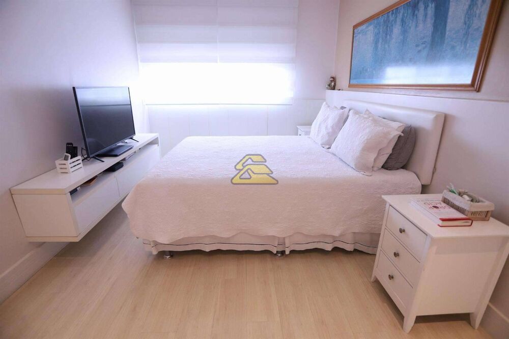 Apartamento à venda com 3 quartos, 127m² - Foto 3