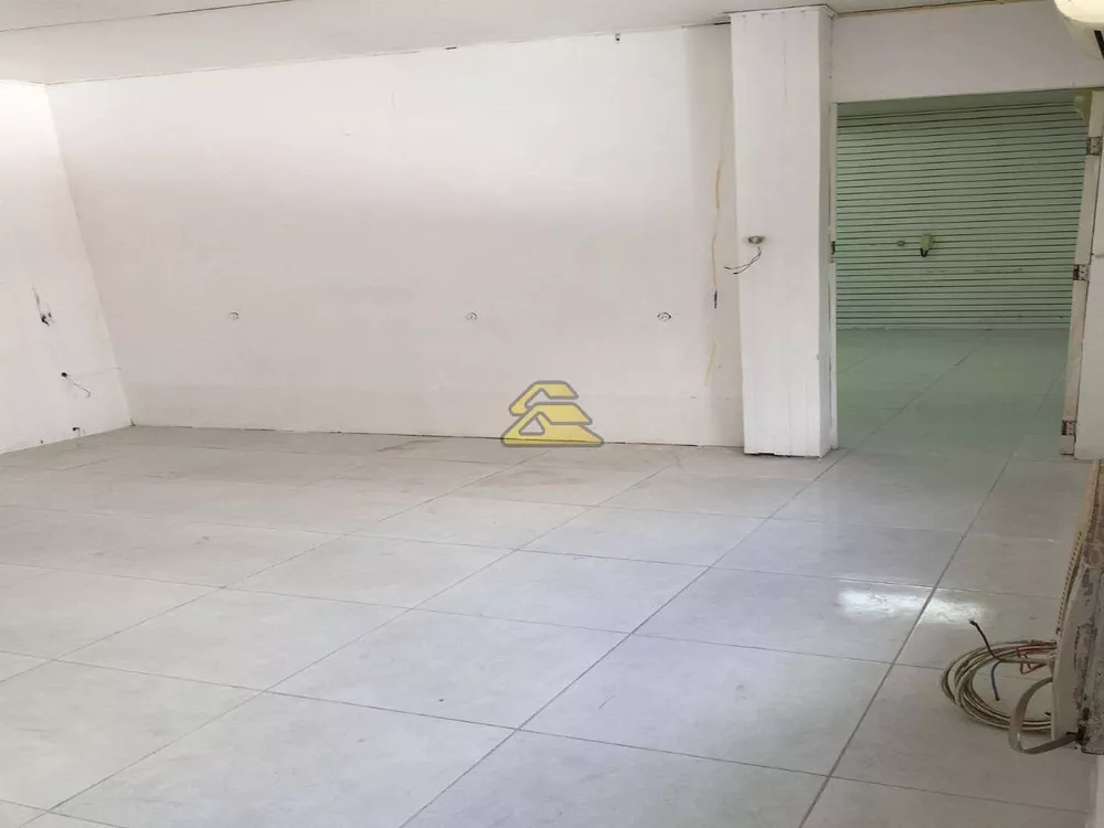 Depósito-Galpão, 615 m² - Foto 1
