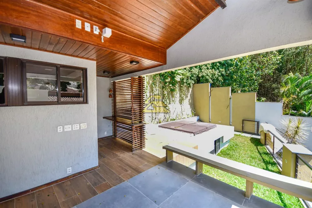 Casa, 4 quartos, 276 m² - Foto 29