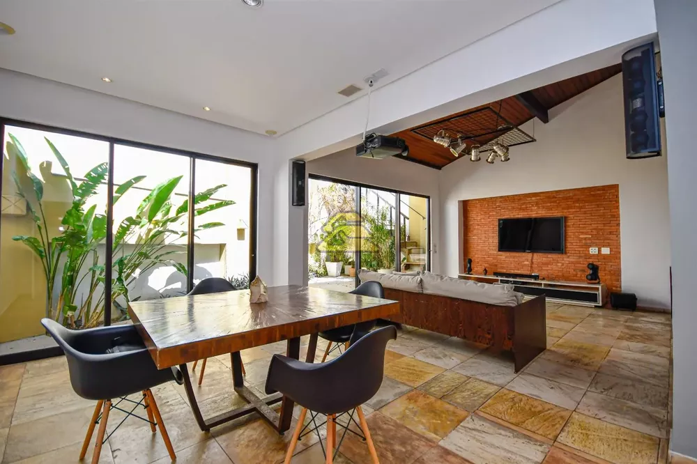 Casa, 4 quartos, 276 m² - Foto 9