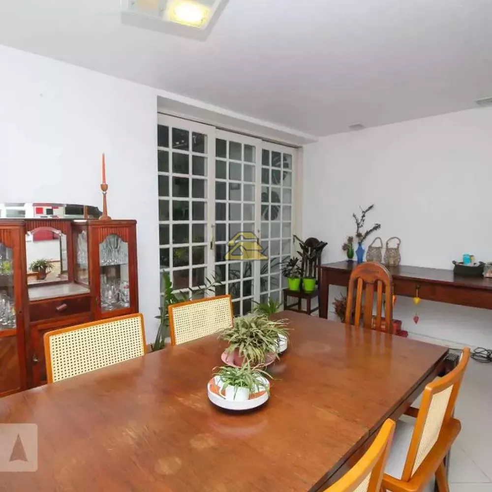 Casa, 6 quartos, 325 m² - Foto 8