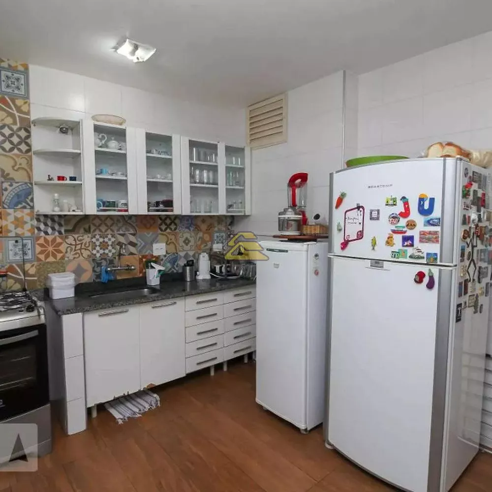 Casa, 6 quartos, 325 m² - Foto 12