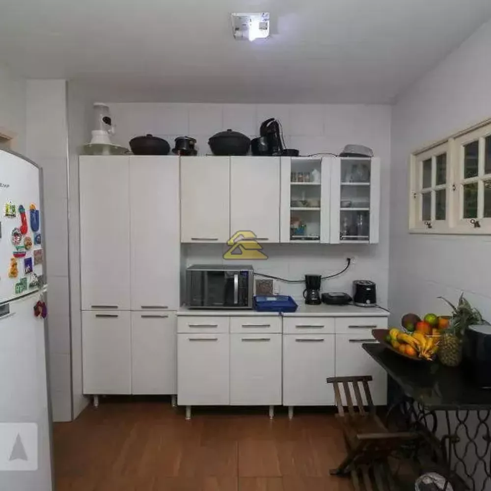 Casa, 6 quartos, 325 m² - Foto 11