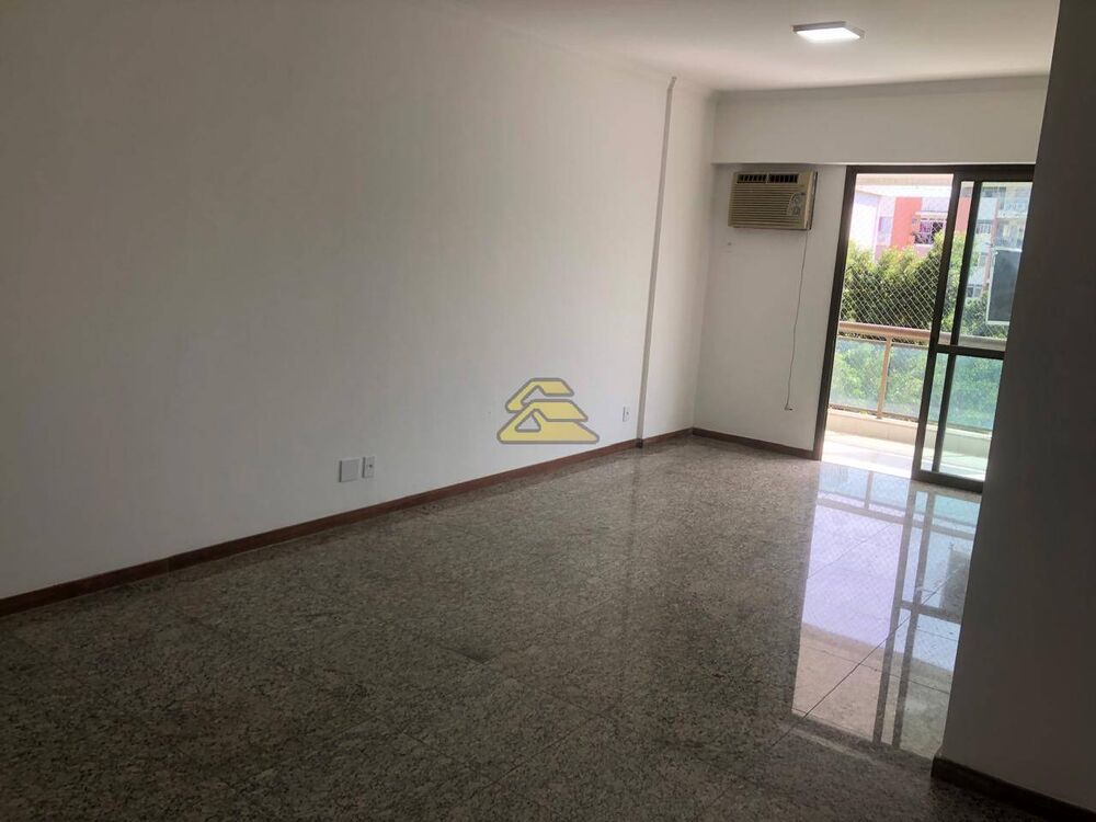 Apartamento à venda com 3 quartos, 129m² - Foto 5