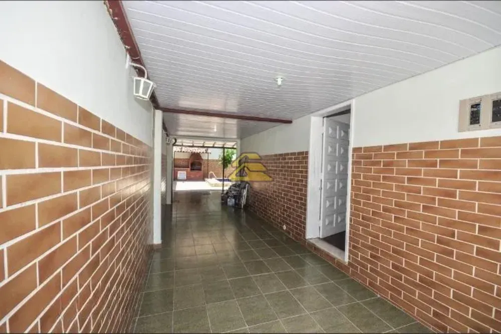Casa, 4 quartos, 225 m² - Foto 12