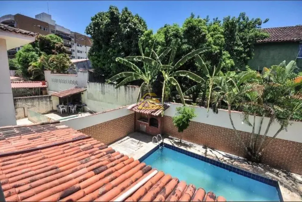 Casa, 4 quartos, 225 m² - Foto 35