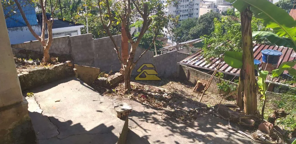 Casa, 5 quartos, 200 m² - Foto 9