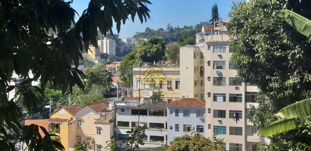 Casa, 5 quartos, 200 m² - Foto 1