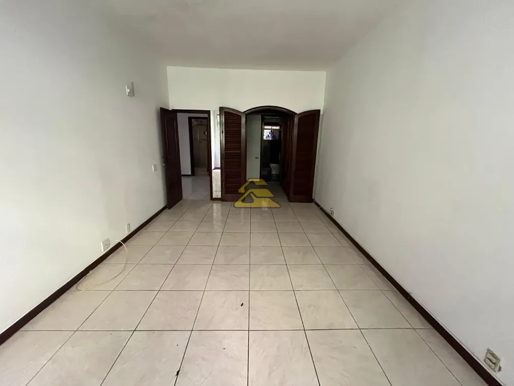 Apartamento, 3 quartos, 210 m² - Foto 11