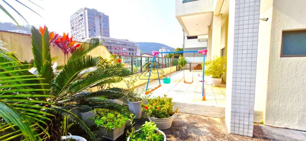 Apartamento à venda com 2 quartos, 91m² - Foto 31