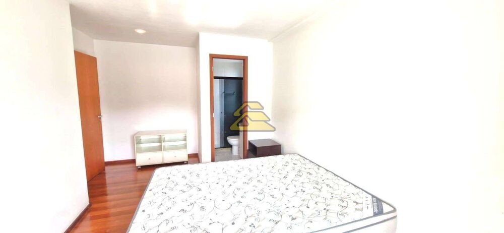 Apartamento à venda com 2 quartos, 91m² - Foto 8