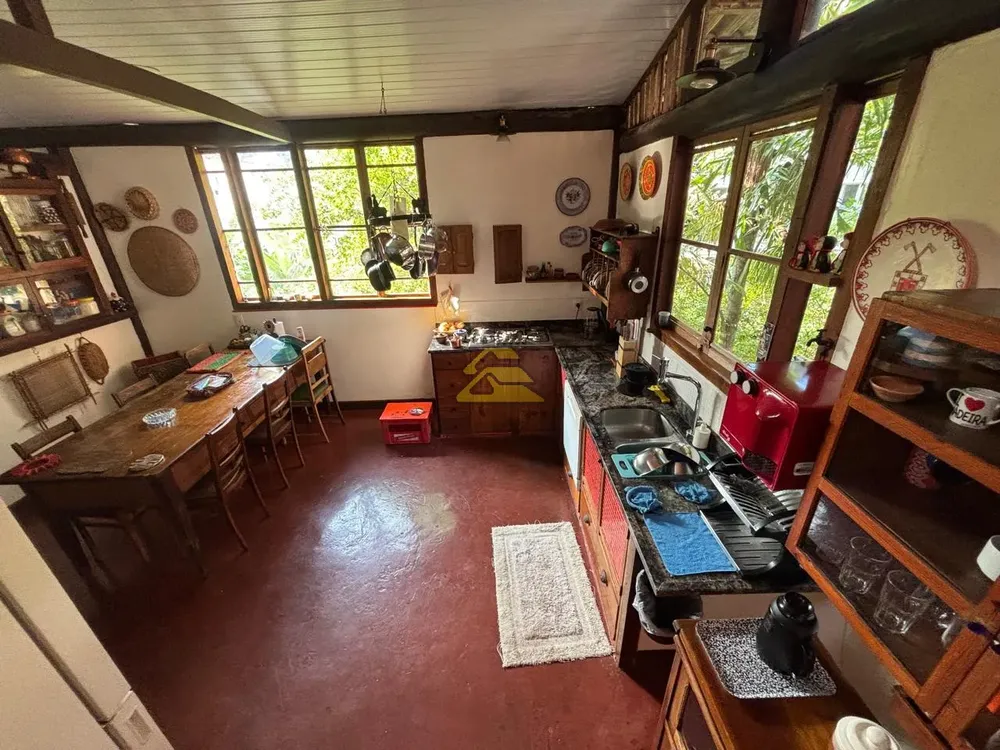 Casa, 5 quartos, 248 m² - Foto 6