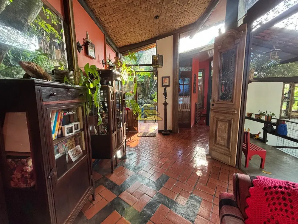 Casa, 5 quartos, 248 m² - Foto 2
