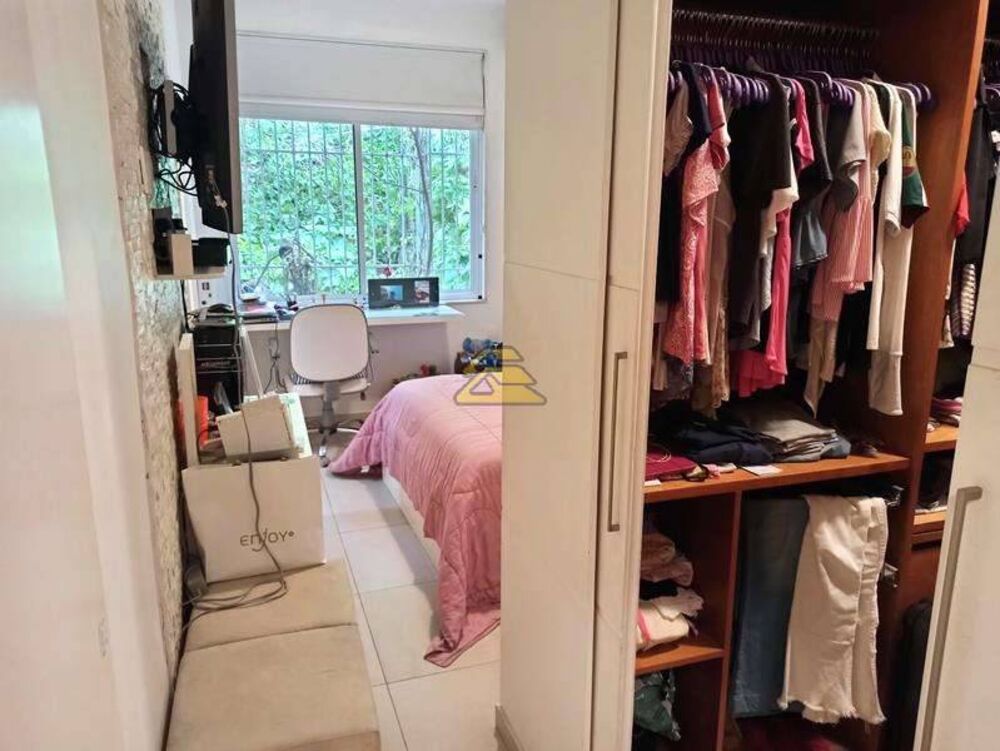 Apartamento à venda com 4 quartos, 184m² - Foto 6
