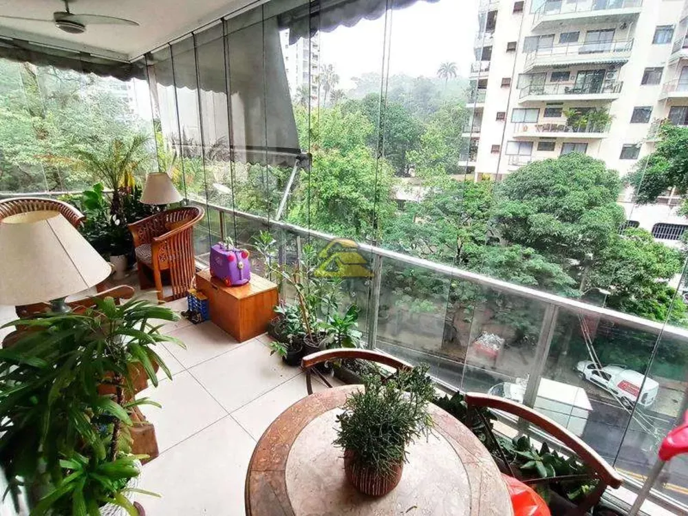 Apartamento, 4 quartos, 184 m² - Foto 1