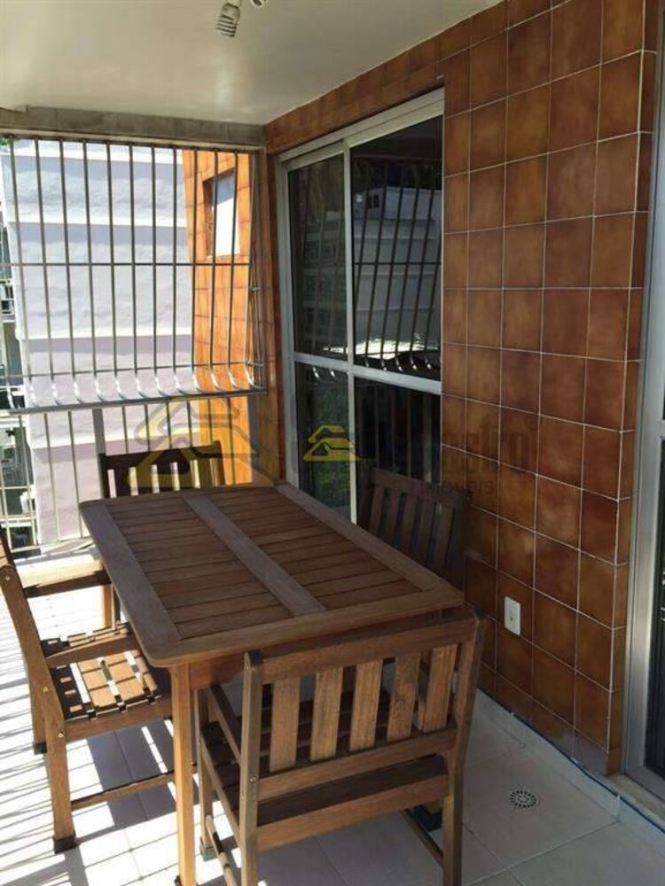 Apartamento à venda com 3 quartos, 93m² - Foto 13