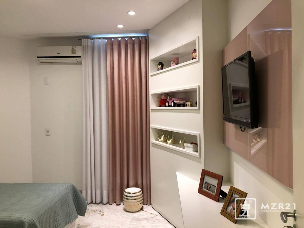 Sobrado à venda com 5 quartos, 438m² - Foto 3