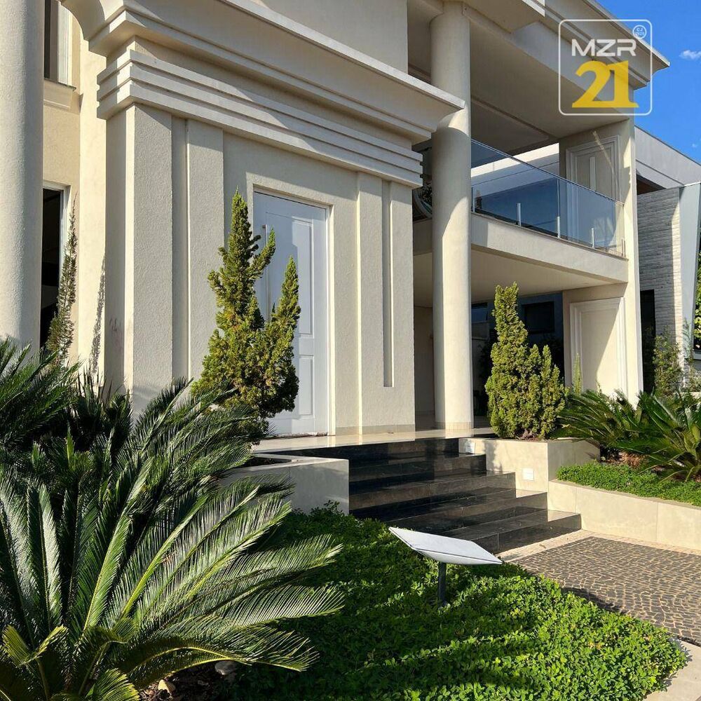 Sobrado à venda com 4 quartos, 275m² - Foto 1