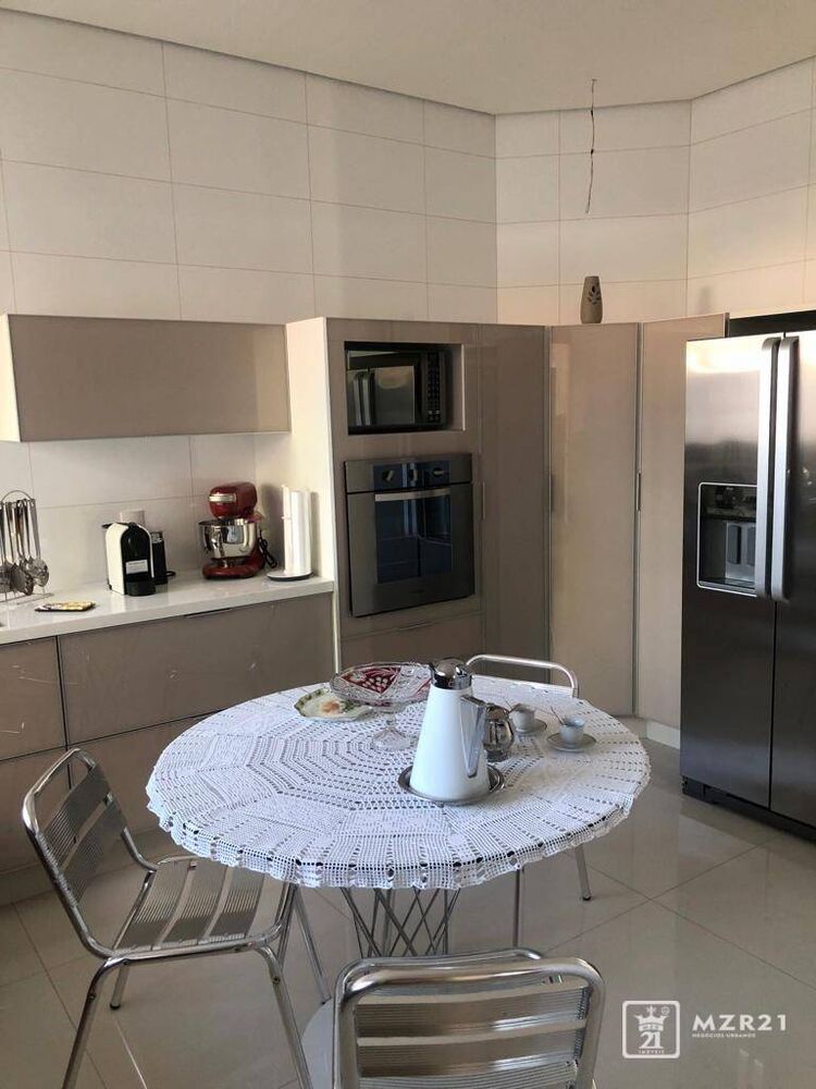 Sobrado à venda com 3 quartos, 400m² - Foto 24