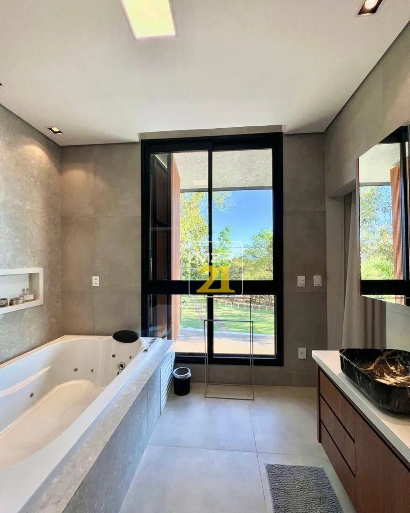 Sobrado, 3 quartos, 251 m² - Foto 2