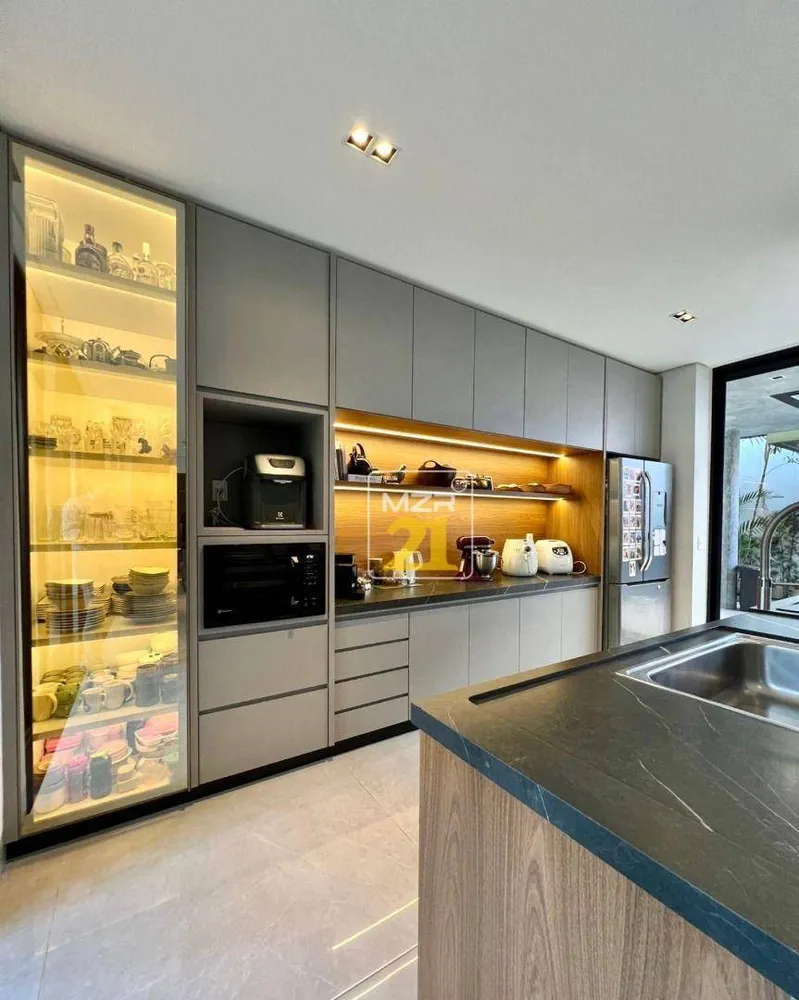 Sobrado, 3 quartos, 251 m² - Foto 4