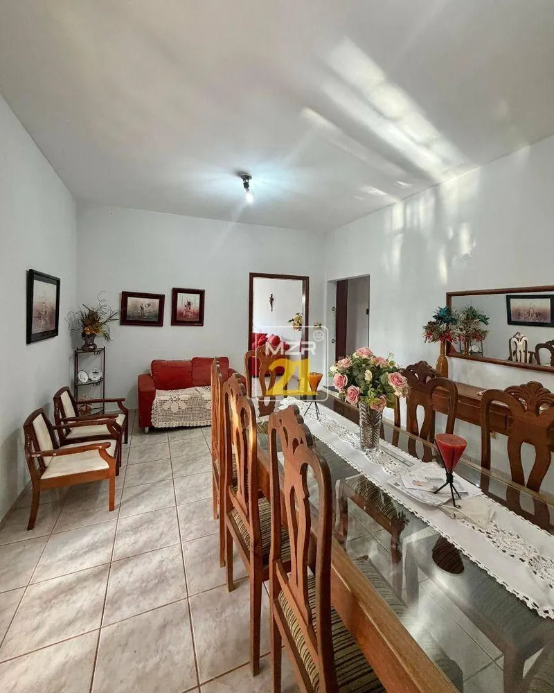 Casa, 3 quartos, 255 m² - Foto 4