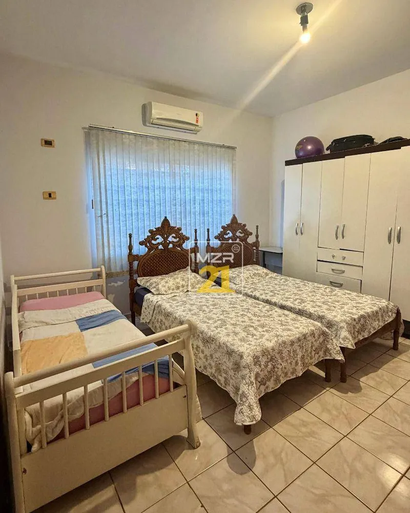 Casa, 3 quartos, 255 m² - Foto 6