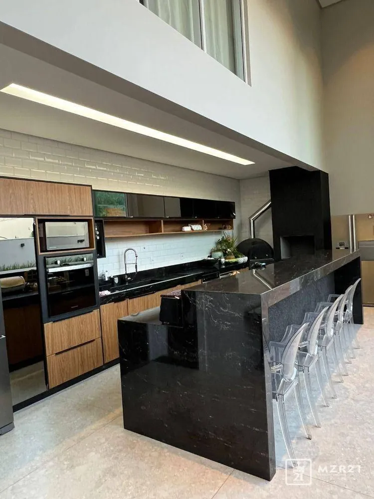 Sobrado, 3 quartos, 280 m² - Foto 5