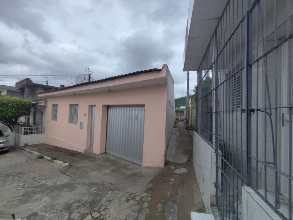 Casa à venda com 3 quartos - Foto 2