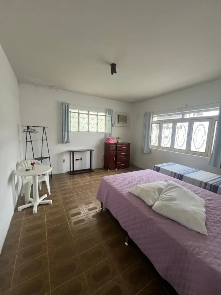 Casa, 4 quartos, 275 m² - Foto 1