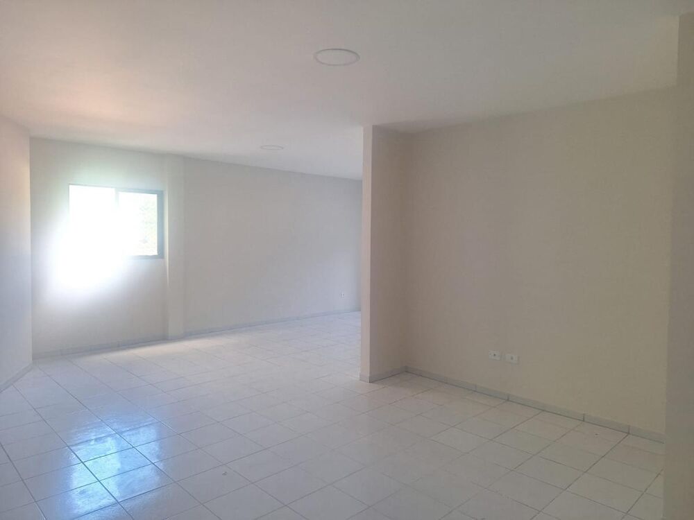 Apartamento à venda com 2 quartos, 153m² - Foto 4