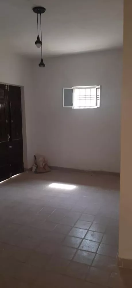 Casa à venda com 2 quartos, 200m² - Foto 12