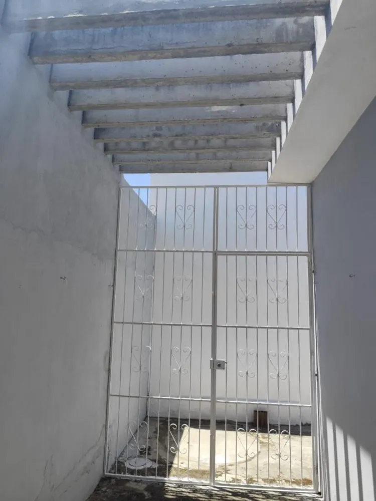 Casa, 1 quarto, 68 m² - Foto 2