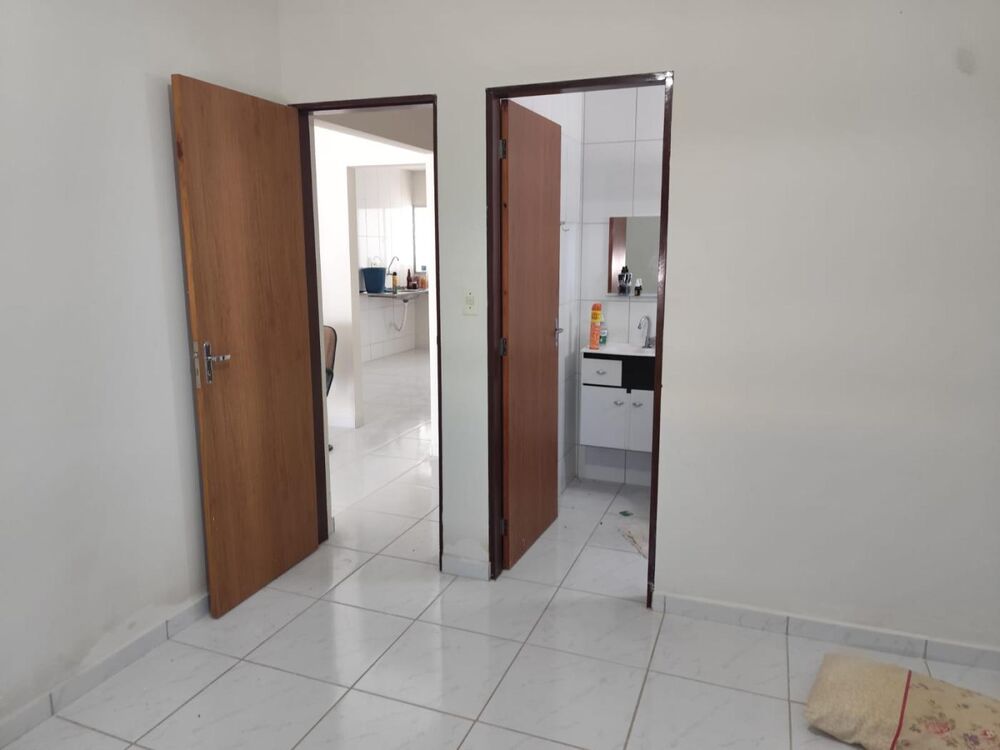 Casa, 1 quarto, 68 m² - Foto 2