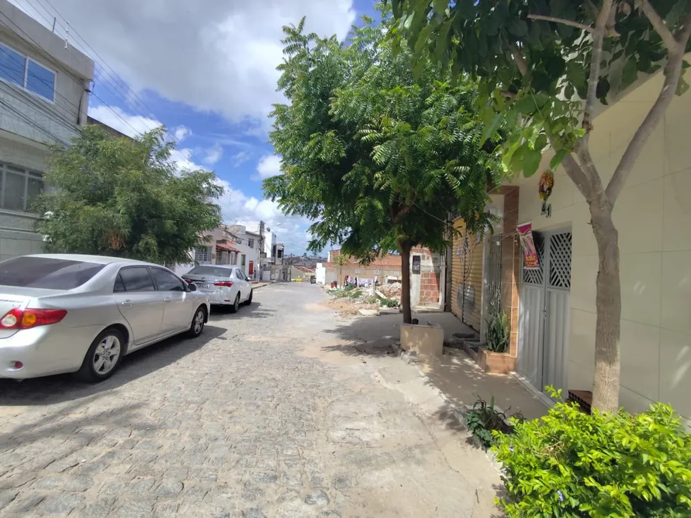 Casa, 5 quartos, 190 m² - Foto 3