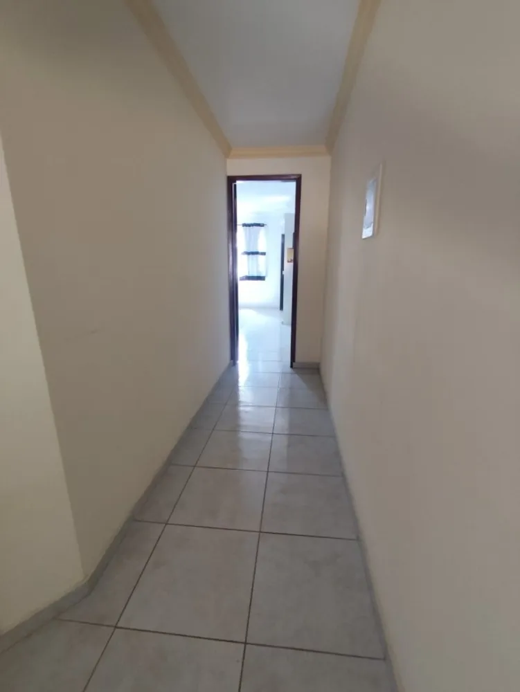 Casa, 5 quartos, 210 m² - Foto 1