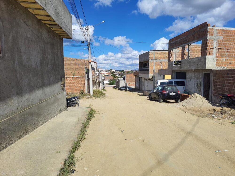 Casa à venda com 2 quartos, 217m² - Foto 3