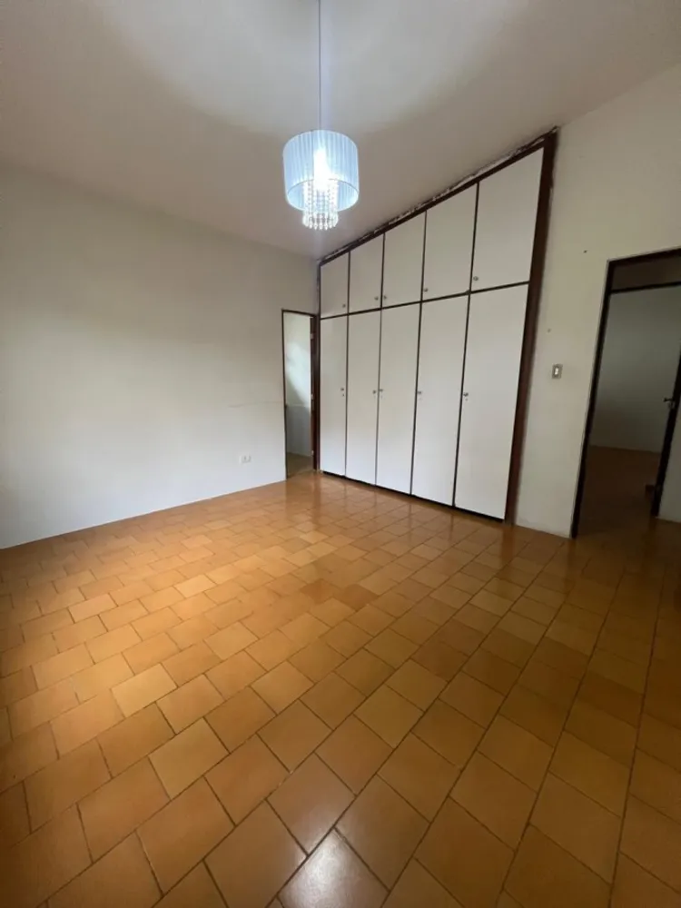 Casa, 3 quartos, 226 m² - Foto 4